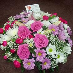 pink sectional posy