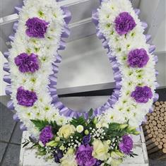 Lilac horse shoe